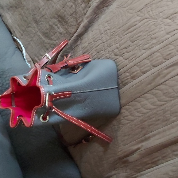 Dooney and bourke handbag and wristlet - Picture 5 of 8